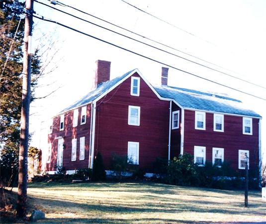 74 South Hampton Road Amesbury, MA 01913 - Photo 1 of 2 a front view of building with yard