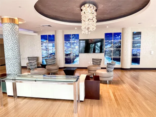 $3,000 | 253 Northeast 2nd Street, Unit 2506, Miami, FL 33132