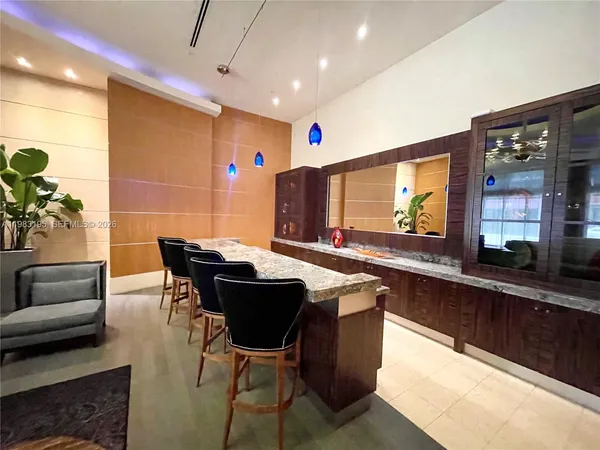 $3,000 | 253 Northeast 2nd Street, Unit 2506, Miami, FL 33132