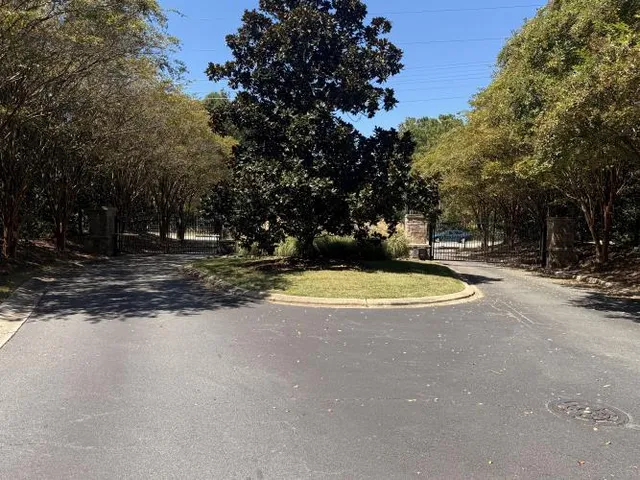 $540,000 | 8335 Victoria Lake Drive, Unit 1, Waxhaw, NC 28173