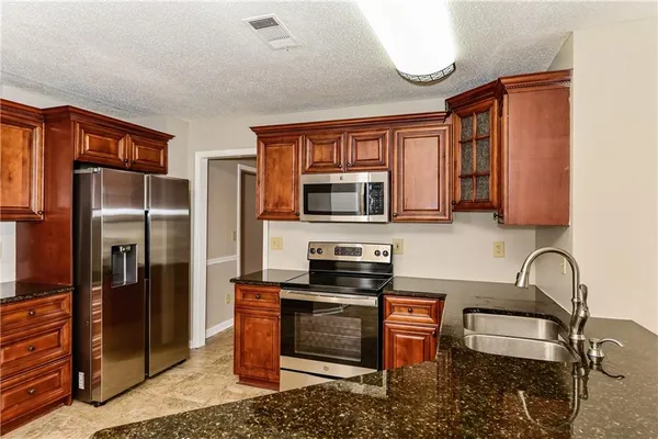 $2,215 | 3307 Poplar Ridge Drive, Rex, GA 30273
