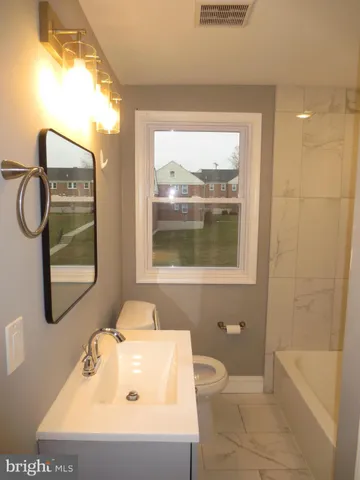 $2,400 | 2027 Ramblewood Road, Baltimore, MD 21239