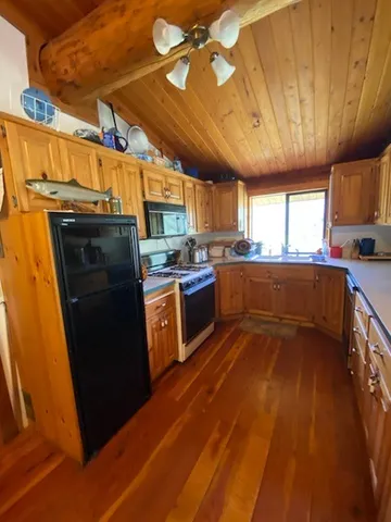 $3,000,000 | Tbd Tbd None, Craigmont, ID 83523