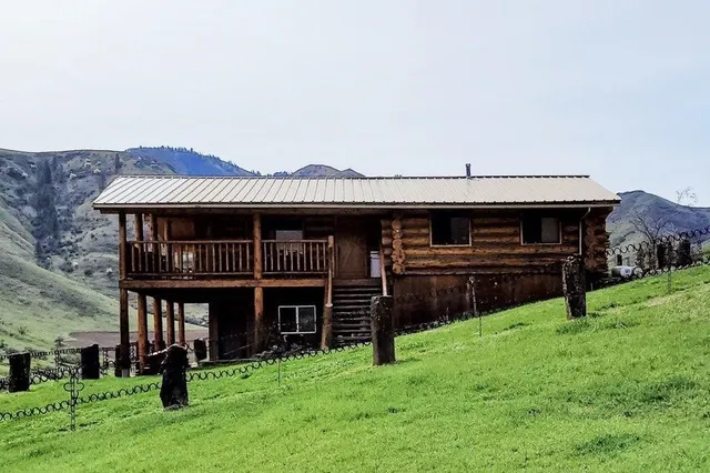 $3,000,000 | Tbd Tbd None, Craigmont, ID 83523