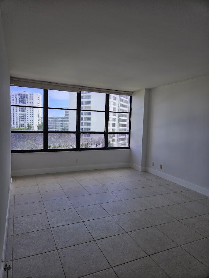 600 Three Islands Boulevard, Unit 620 Hallandale Beach, FL 33009 - Photo 12 of 22 20260607_151253