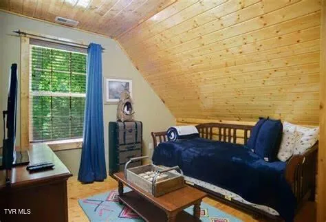 $649,900 | 236 Lakeside Drive, Butler, TN 37640