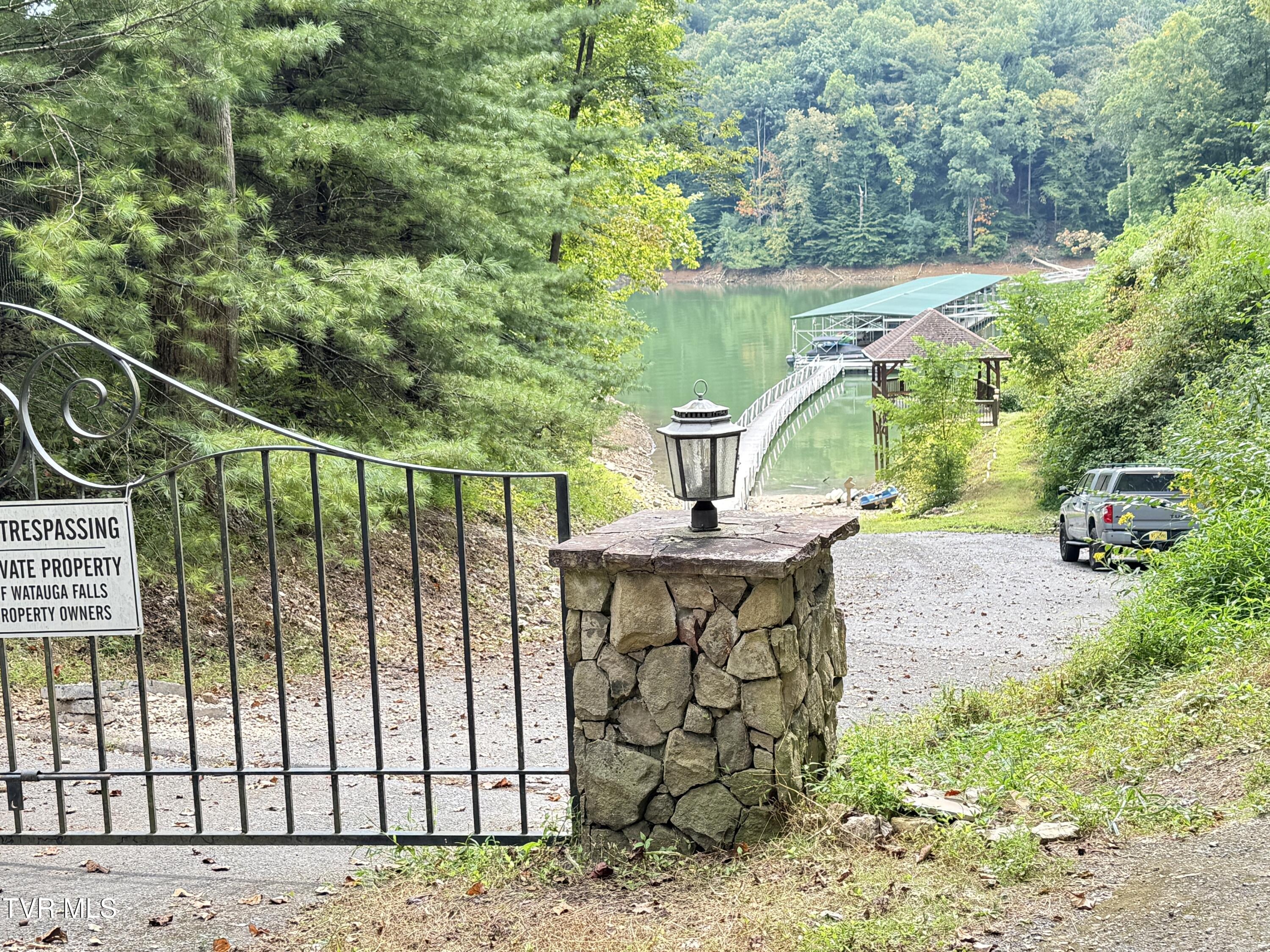 236 Lakeside Drive Butler, TN 37640 - Photo 56 of 61 IMG_1321