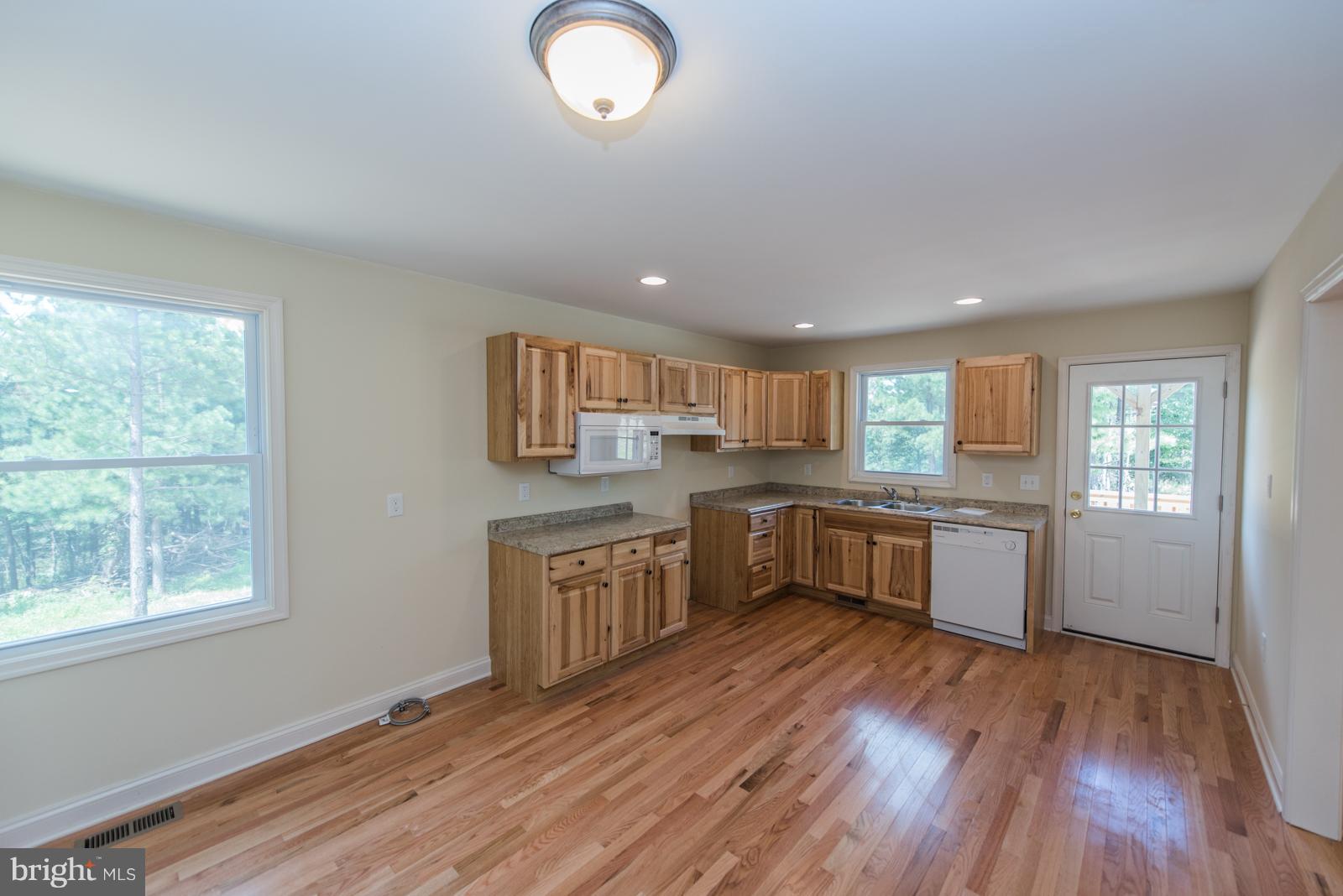 Soper Berkeley Springs, WV 25411 - Photo 8 of 26 Kitchen