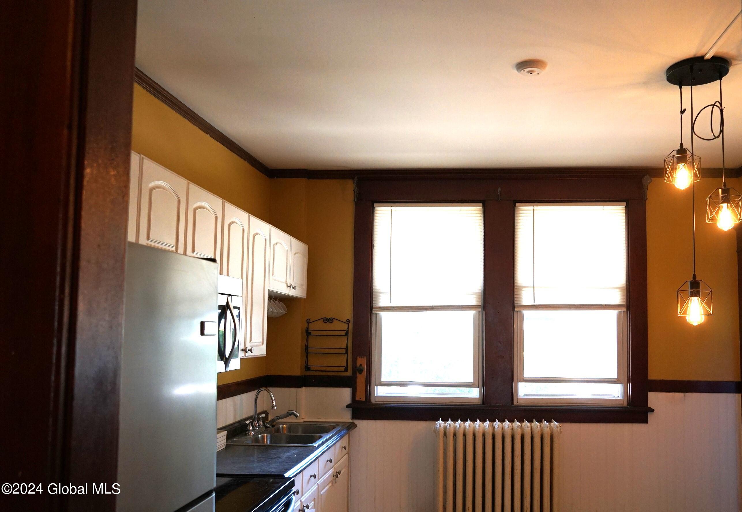 3 Hurlbut Street Albany, NY 12209 - Photo 16 of 20 DSC09998