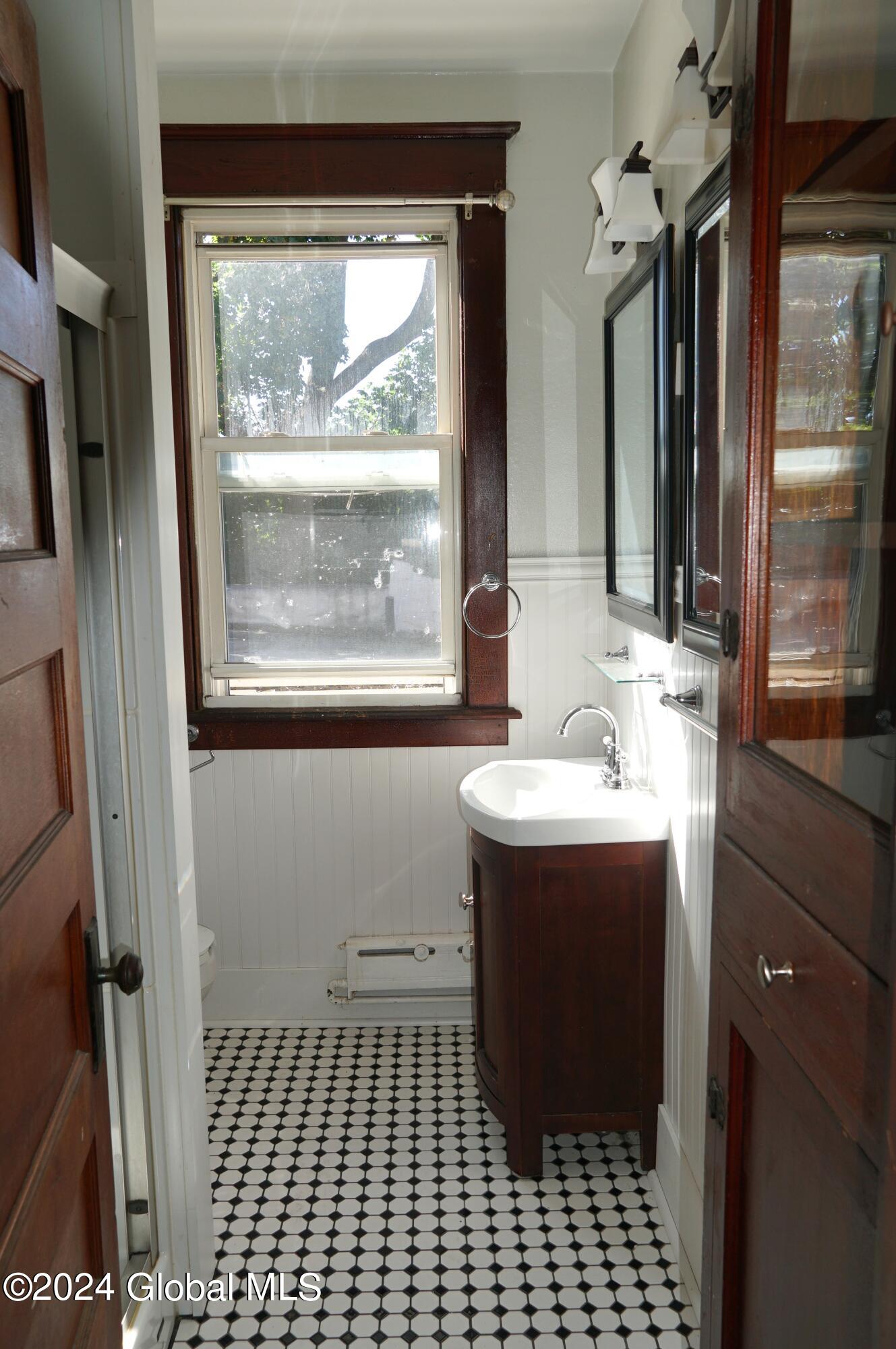 3 Hurlbut Street Albany, NY 12209 - Photo 8 of 20 DSC00012