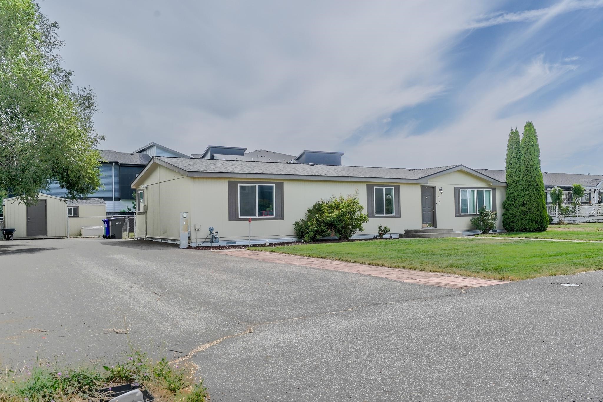 612 North Shamrock Road Veradale, WA 99037 - Photo 2 of 39 Gallery Image 2