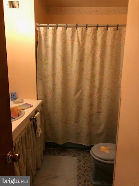 103 Pueblo Road Doylestown, PA 18901 - Photo 6 of 15 Gallery Image 6