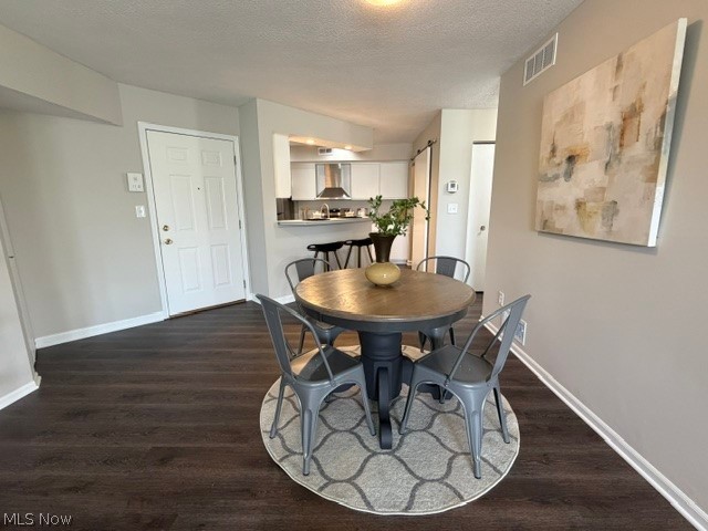 6745 Tippecanoe Road, Unit 2 Canfield, OH 44406 - Photo 8 of 23 Dining area