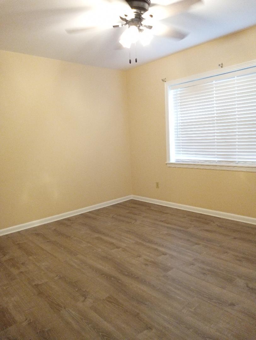 8696 Southeast Lyons Road Hobe Sound, FL 33455 - Photo 11 of 21 8696 se lyons 8