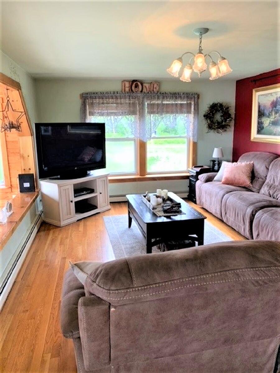 661 Mogador Road Steuben, ME 04680 - Photo 21 of 50 Living Room...