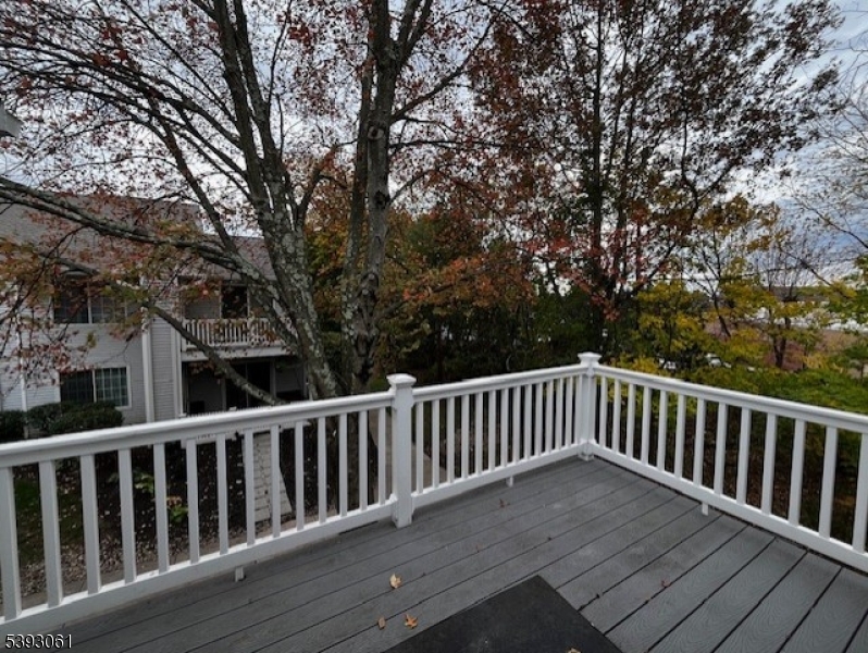 8 Larkspur Court Bedminster, NJ 07921 - Photo 17 of 19 a view of wooden deck
