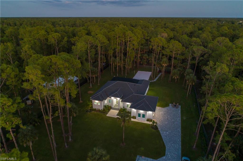 788 9th Street Southwest Naples, FL 34117 - Photo 4 of 46