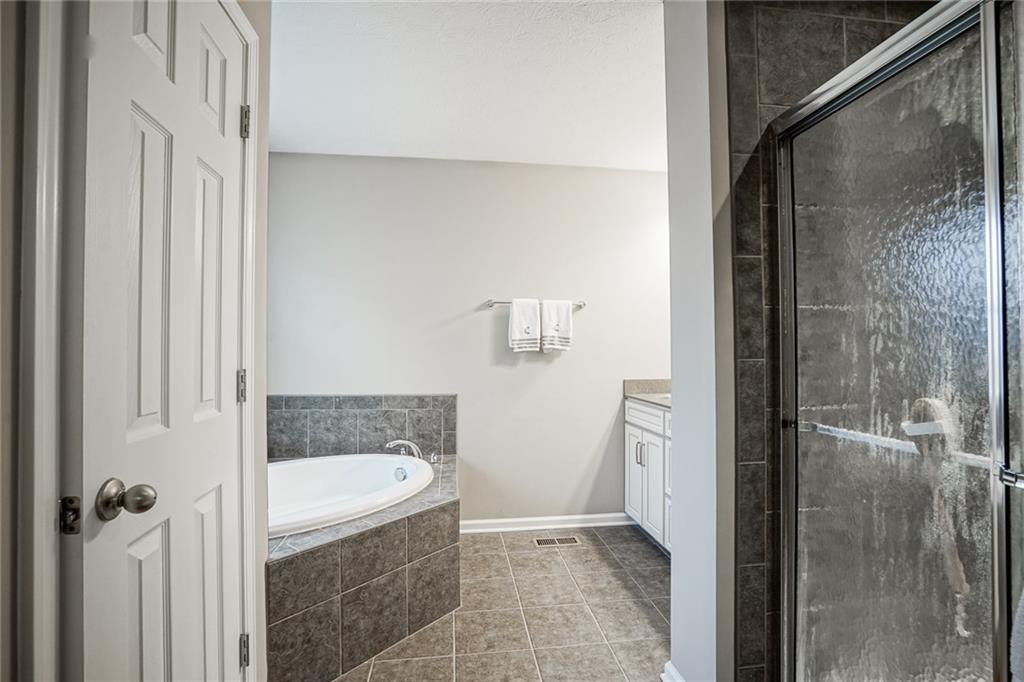12351 Wolverton Way Fishers, IN 46037 - Photo 26 of 48 Gallery Image 26