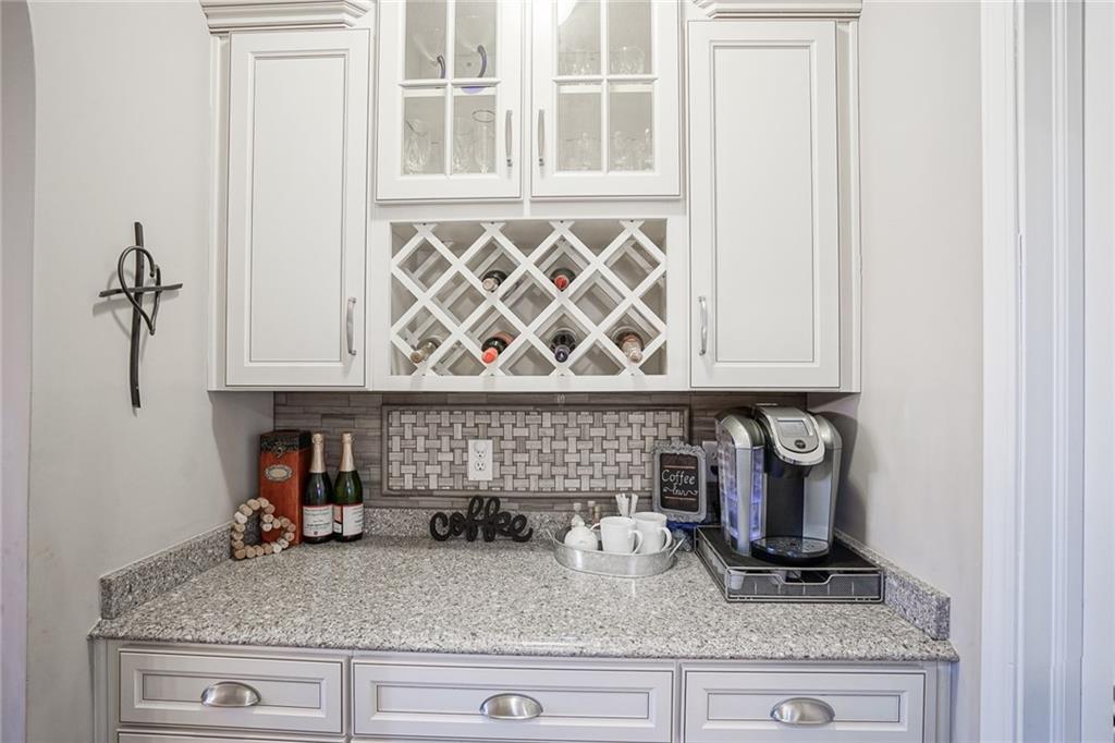 12351 Wolverton Way Fishers, IN 46037 - Photo 8 of 48 Gallery Image 8