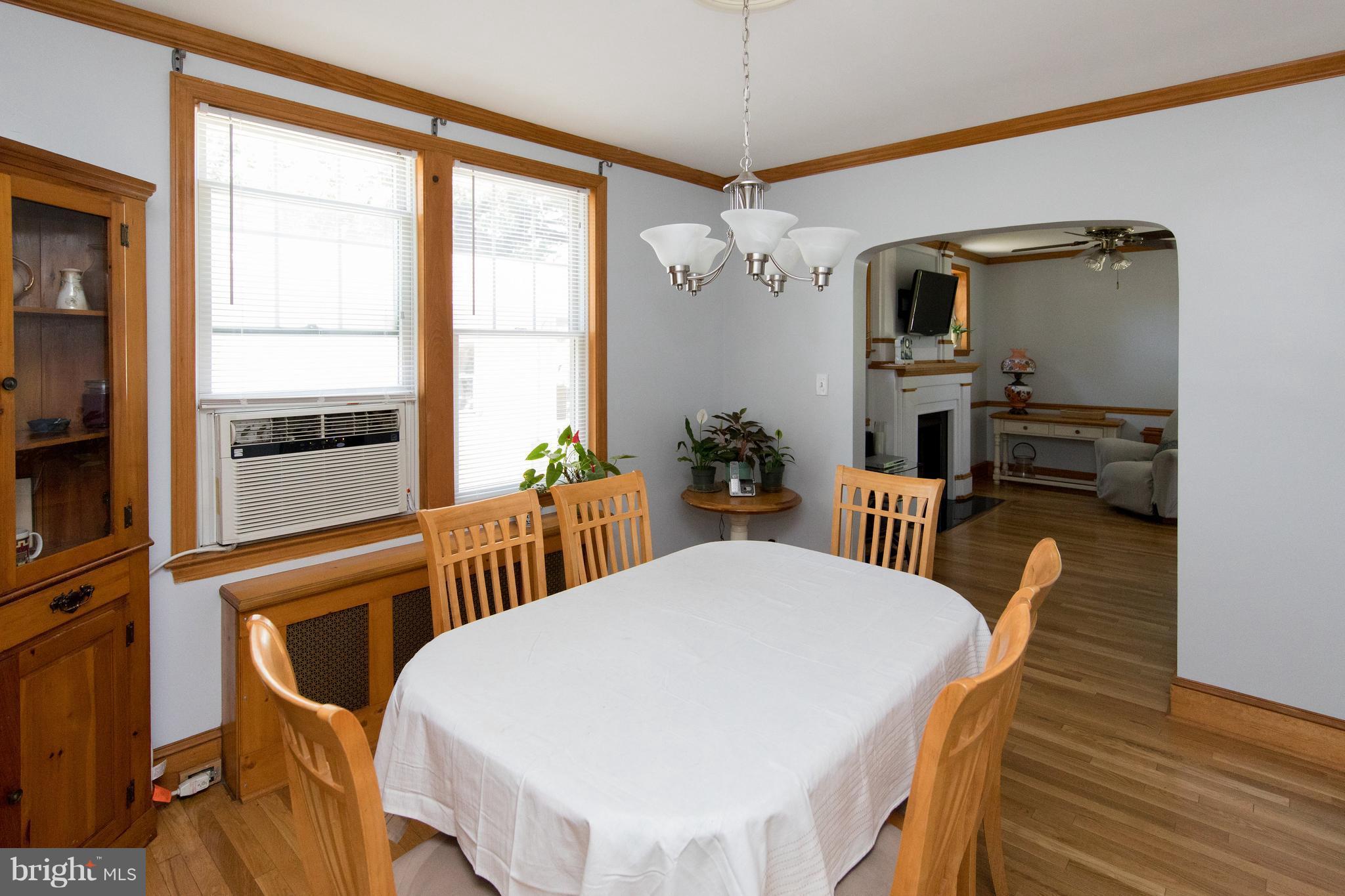4707 Edmonston Road Hyattsville, MD 20781 - Photo 8 of 30 Dining Room