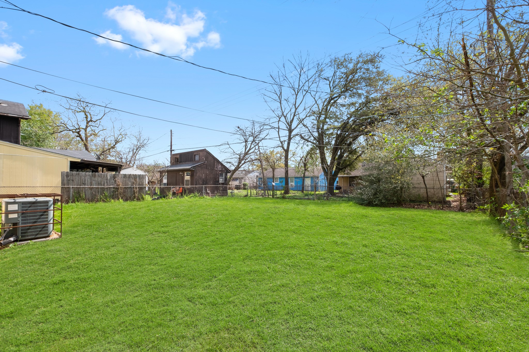 4922 Alvin Street Houston, TX 77033 - Photo 10 of 10 a view of yard with grass and entertaining space
