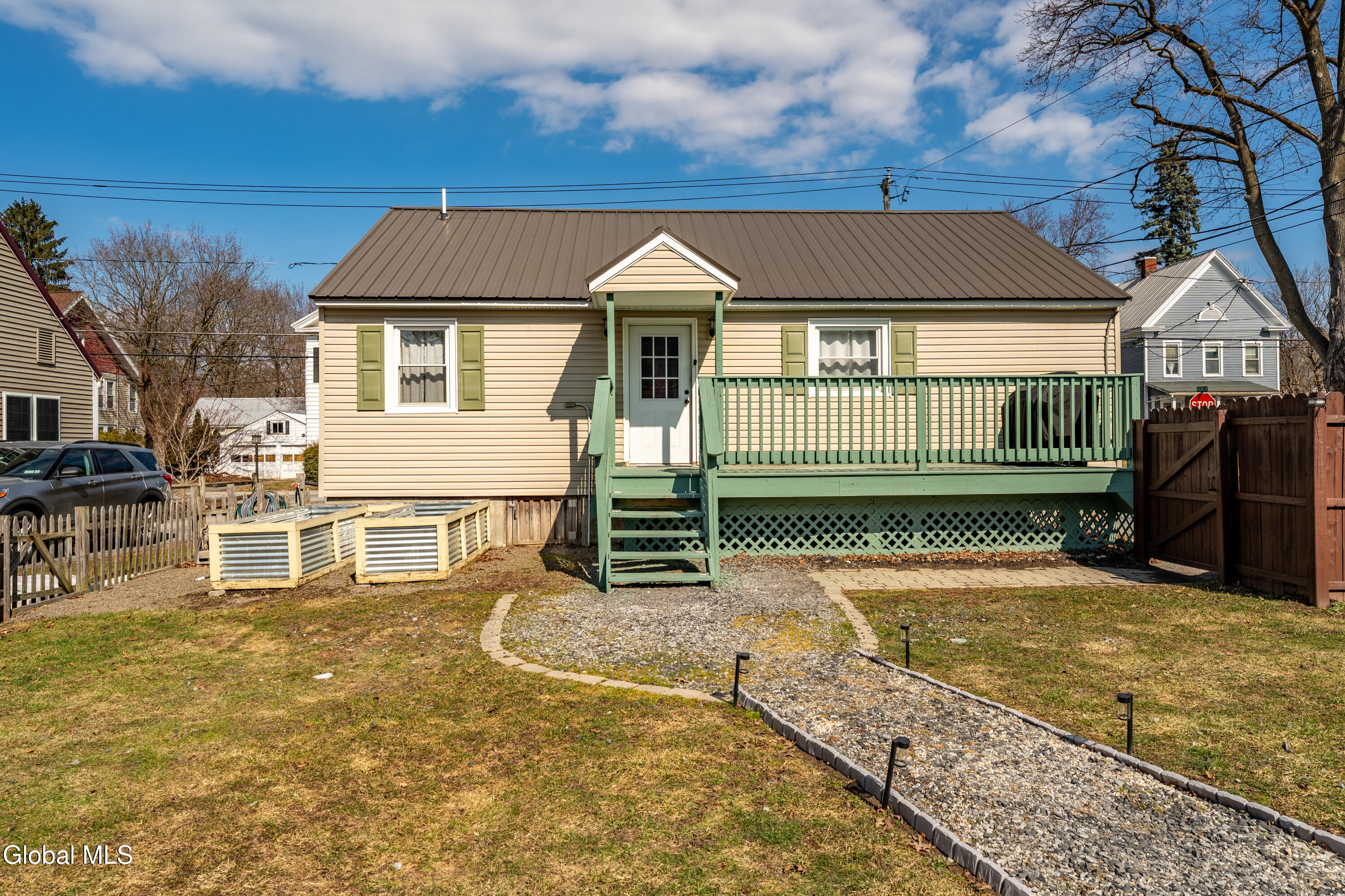 120 Danforth Avenue Middleburgh, NY 12122 - Photo 5 of 25 DSC07867-HDR