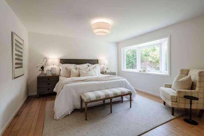 350 Crystal Springs Road Hillsborough, CA 94010 - Photo 16 of 32 Gallery Image 16