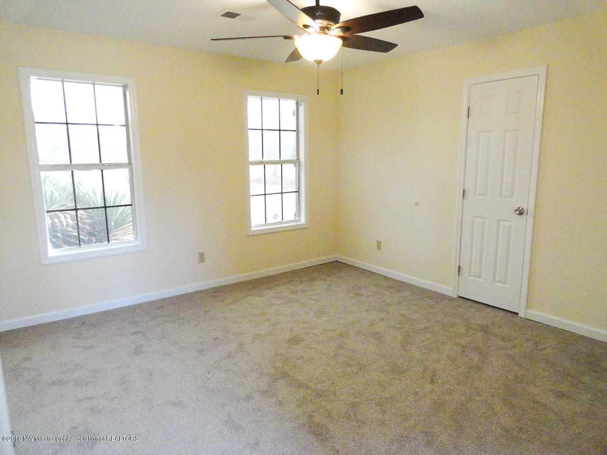 350 Woodview Road Byhalia, MS 38611 - Photo 12 of 19 DSC02349-1