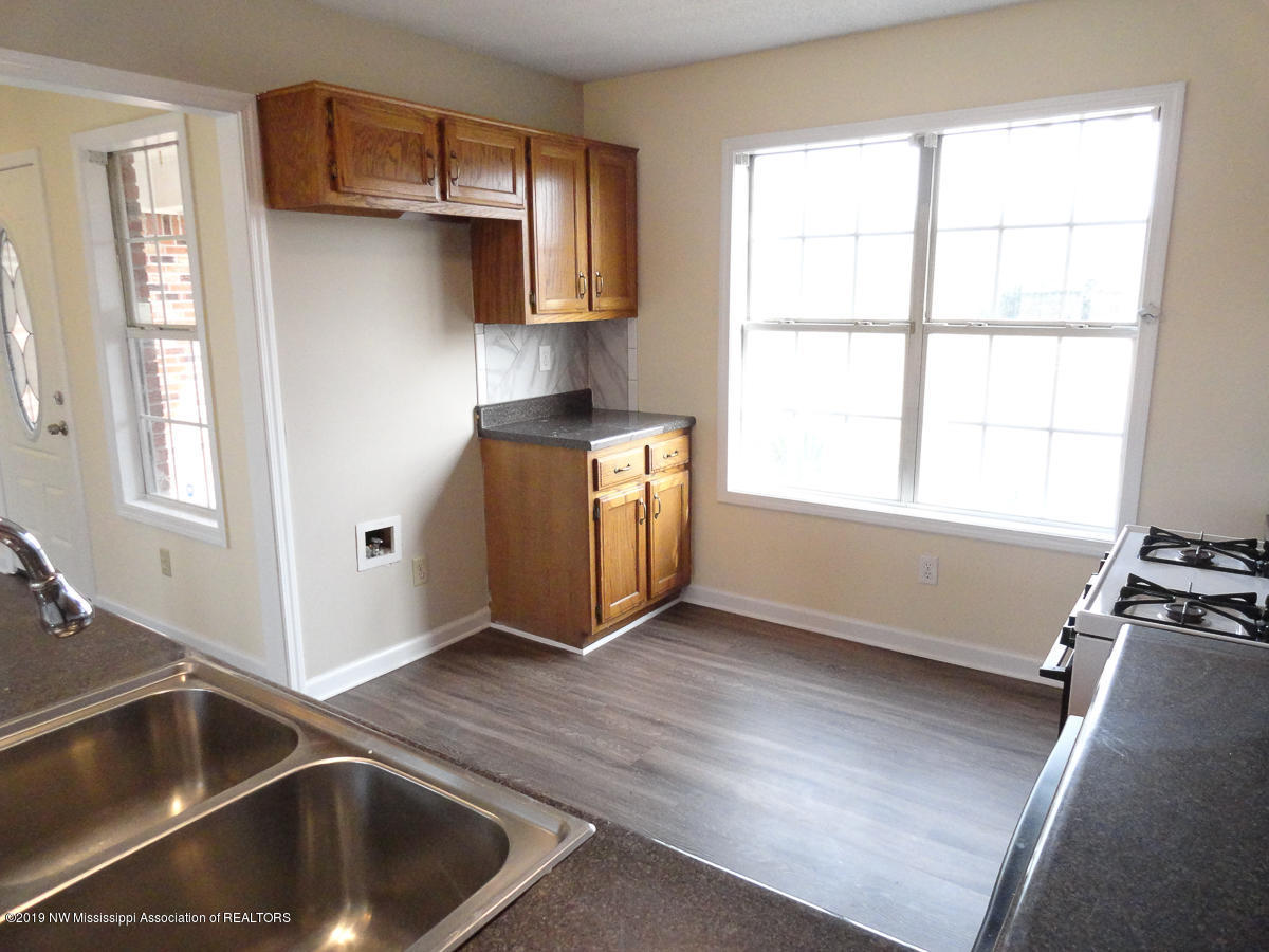 350 Woodview Road Byhalia, MS 38611 - Photo 10 of 19 DSC02366-1