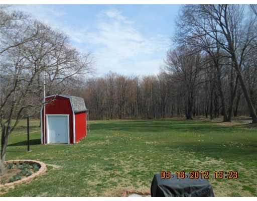 3036 Ivanhoe Road Sharpsville, PA 16150 - Photo 2 of 11 Yard/Garden.