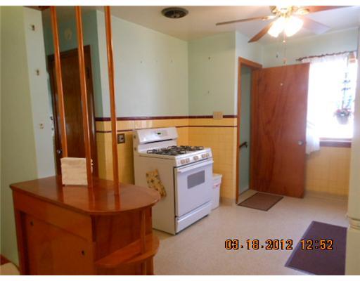 3036 Ivanhoe Road Sharpsville, PA 16150 - Photo 7 of 11 Kitchen.