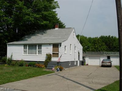 1116 Churchill Hubbard Road Youngstown, OH 44505 - Photo 1 of 1 Front view
