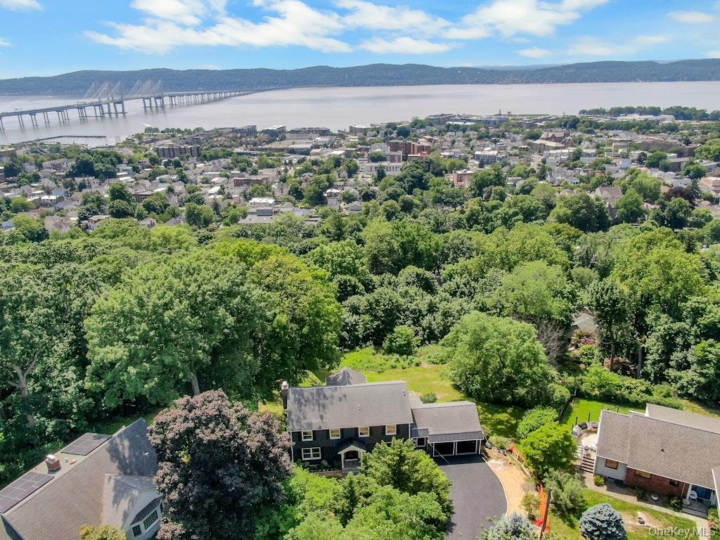 35 Walden Road Tarrytown, NY 10591 - Photo 3 of 50