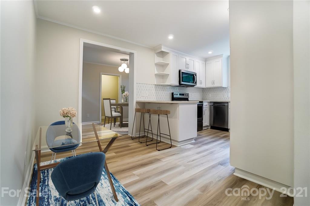 807 Lochridge Road Charlotte, NC 28209 - Photo 10 of 45 Gallery Image 10