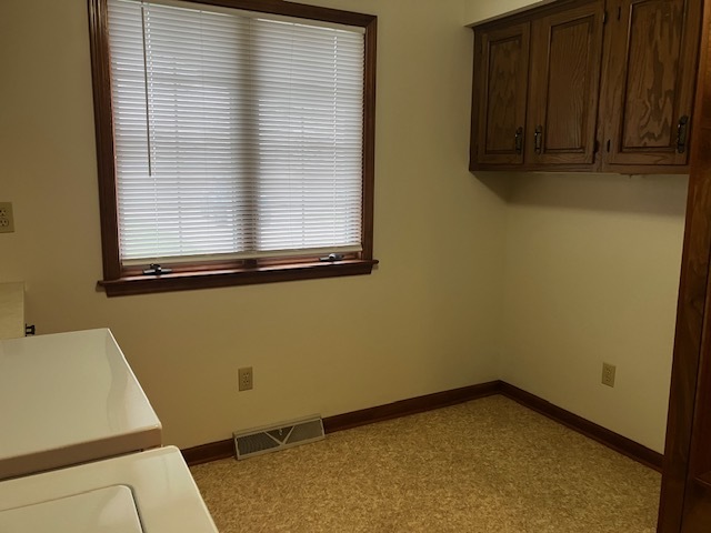 4015 East 1st Road Mendota, IL 61342 - Photo 12 of 45 a view of a room with window