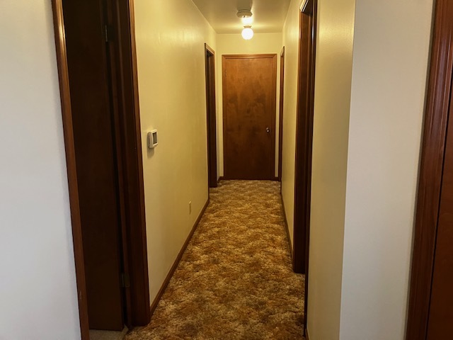 4015 East 1st Road Mendota, IL 61342 - Photo 14 of 45 a view of a bathroom from a hallway
