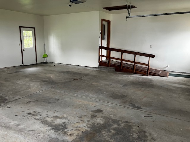 4015 East 1st Road Mendota, IL 61342 - Photo 31 of 45 a view of an empty room with stairs