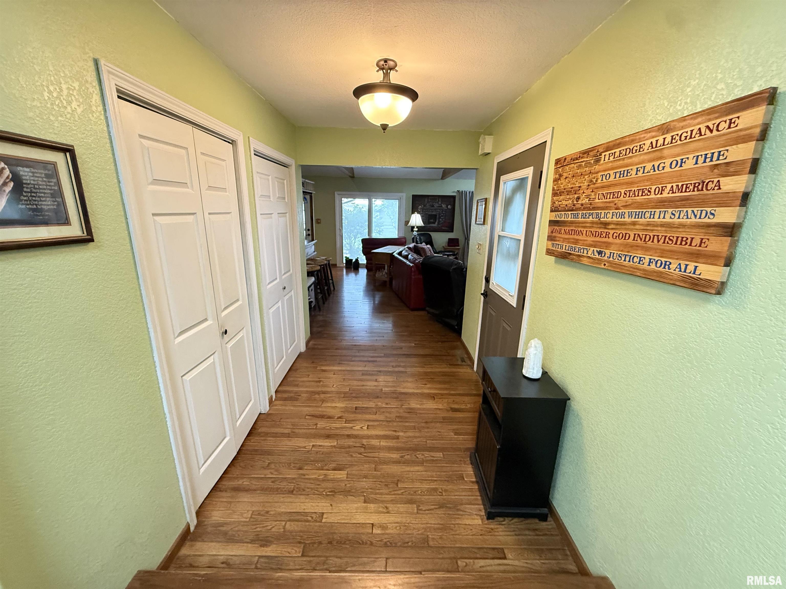 2505 Chestnut Street Quincy, IL 62301 - Photo 6 of 36