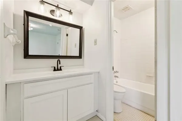 $265,000 | 1925-27 Elizardi Boulevard, New Orleans, LA 70114