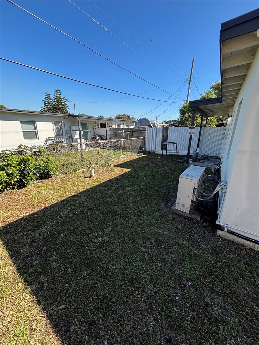 1821 Northwest 74th Street Miami, FL 33147 - Photo 25 of 25