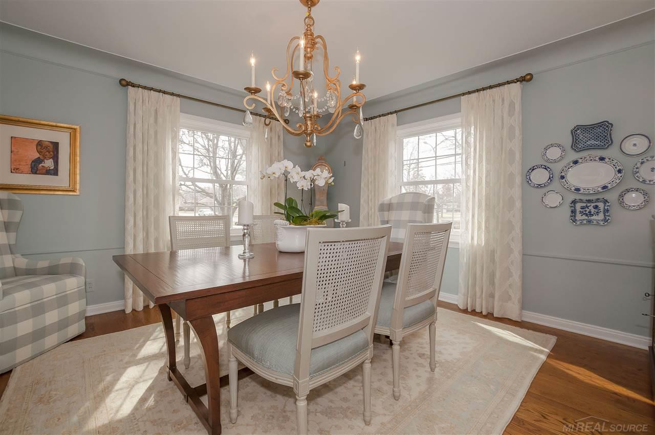 1652 Hawthorne Road Grosse Pointe Woods, MI 48236 - Photo 23 of 55