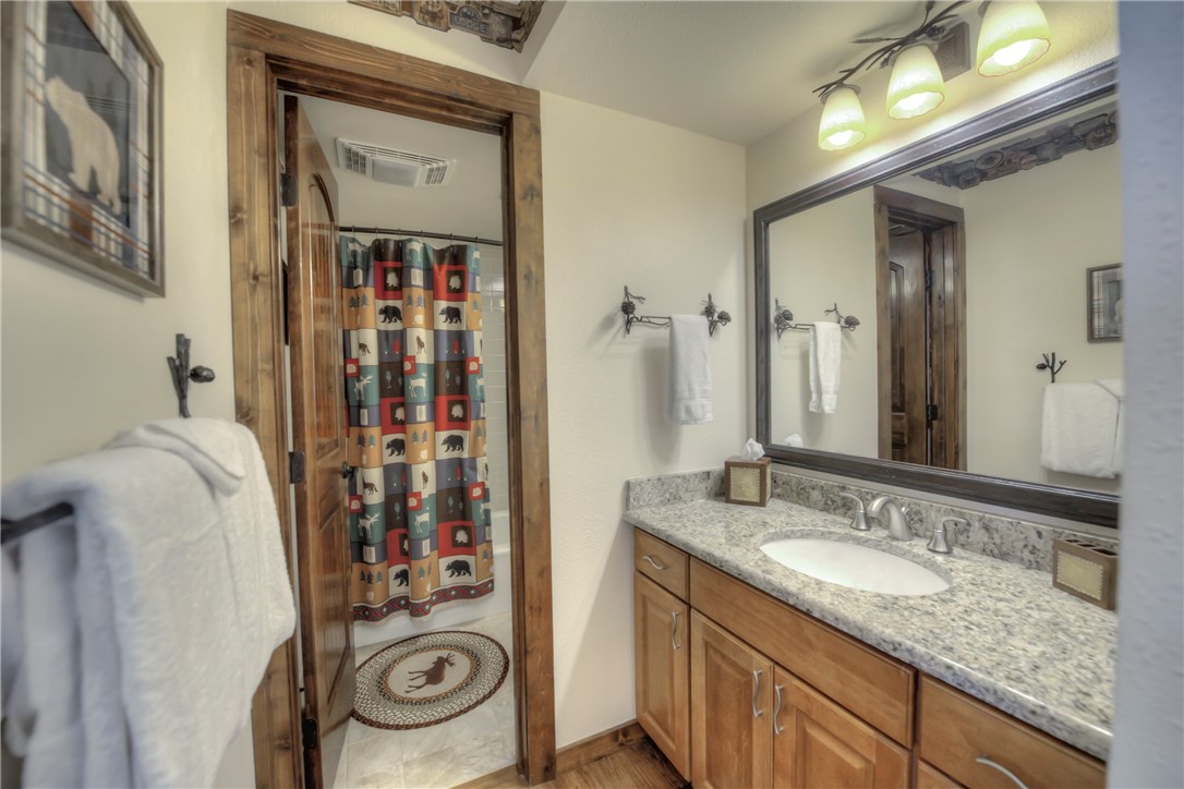 180 Tennis Club Road, Unit 1659 Keystone, CO 80435 - Photo 14 of 25 Gallery Image 14