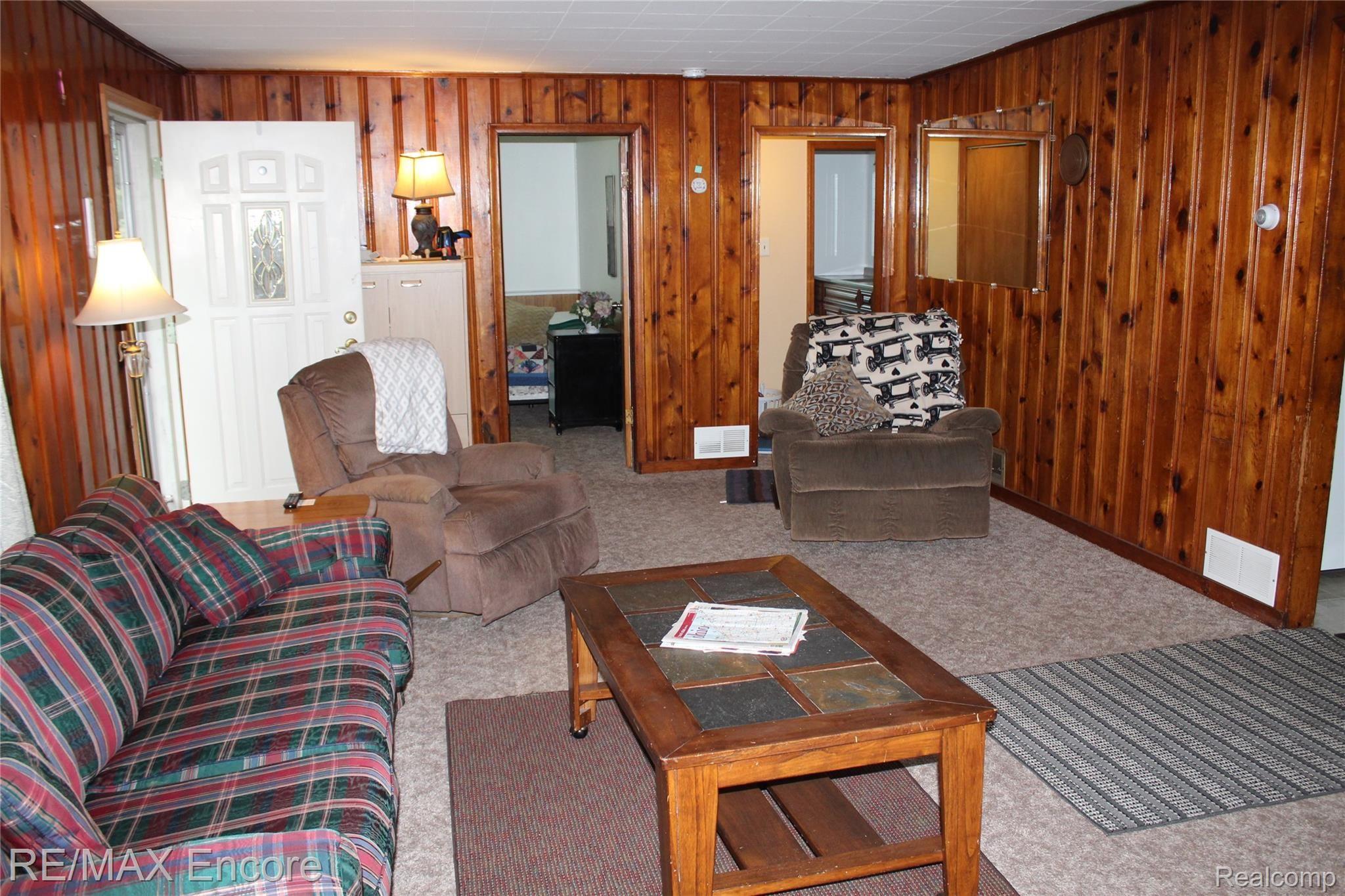 5260 Westview Road Clarkston, MI 48346 - Photo 9 of 24 IMG_9821.JPG