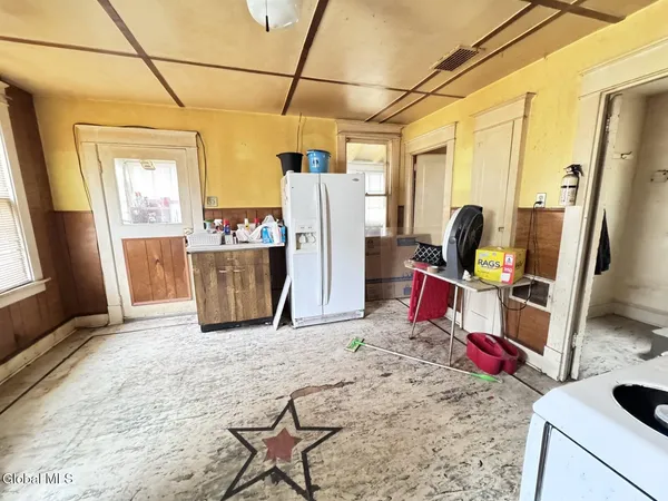 $120,000 | 579 6th Avenue, Troy, NY 12182