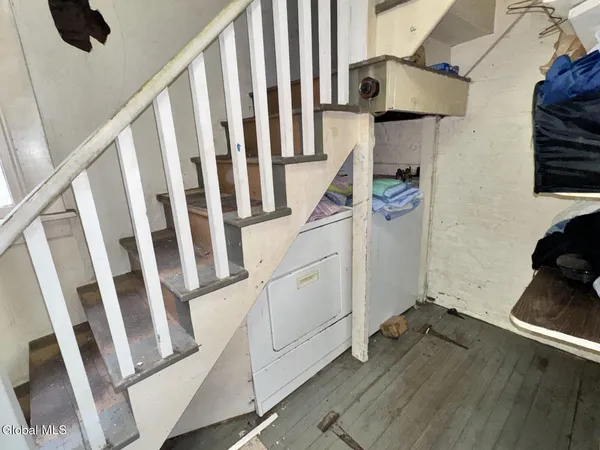 $120,000 | 579 6th Avenue, Troy, NY 12182