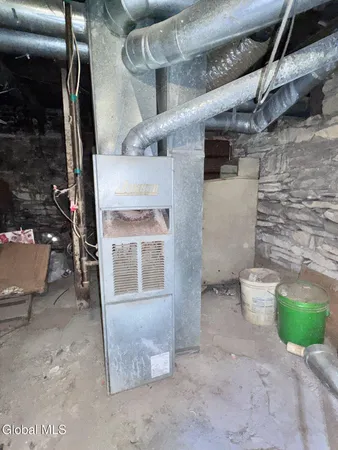 $120,000 | 579 6th Avenue, Troy, NY 12182