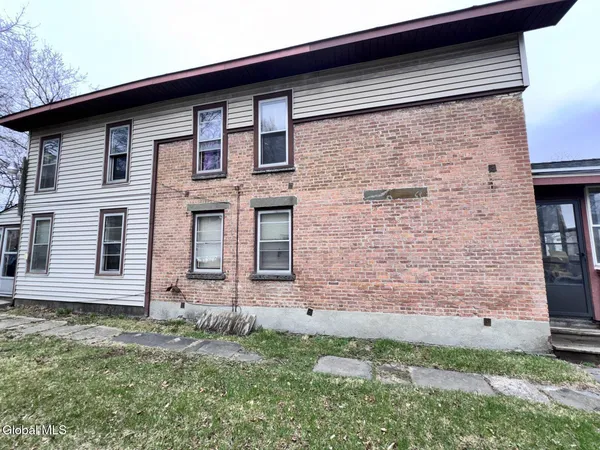 $120,000 | 579 6th Avenue, Troy, NY 12182