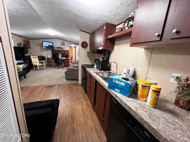 $74,990 | 404 North Johnson Drive, Pennington Gap, VA 24277