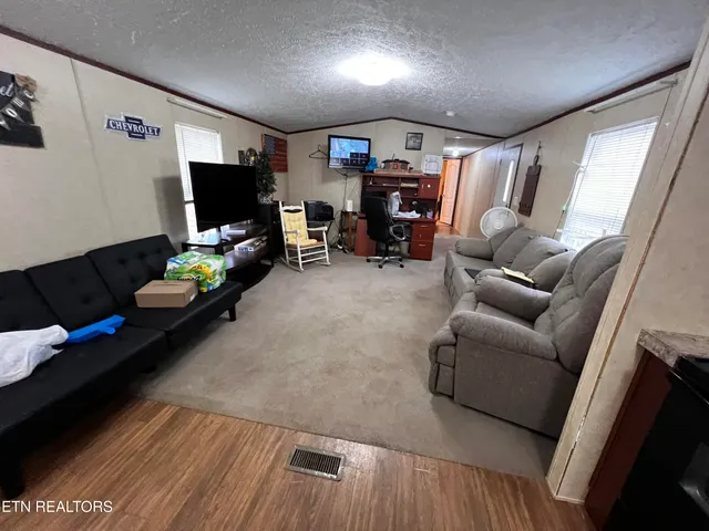 $74,990 | 404 North Johnson Drive, Pennington Gap, VA 24277