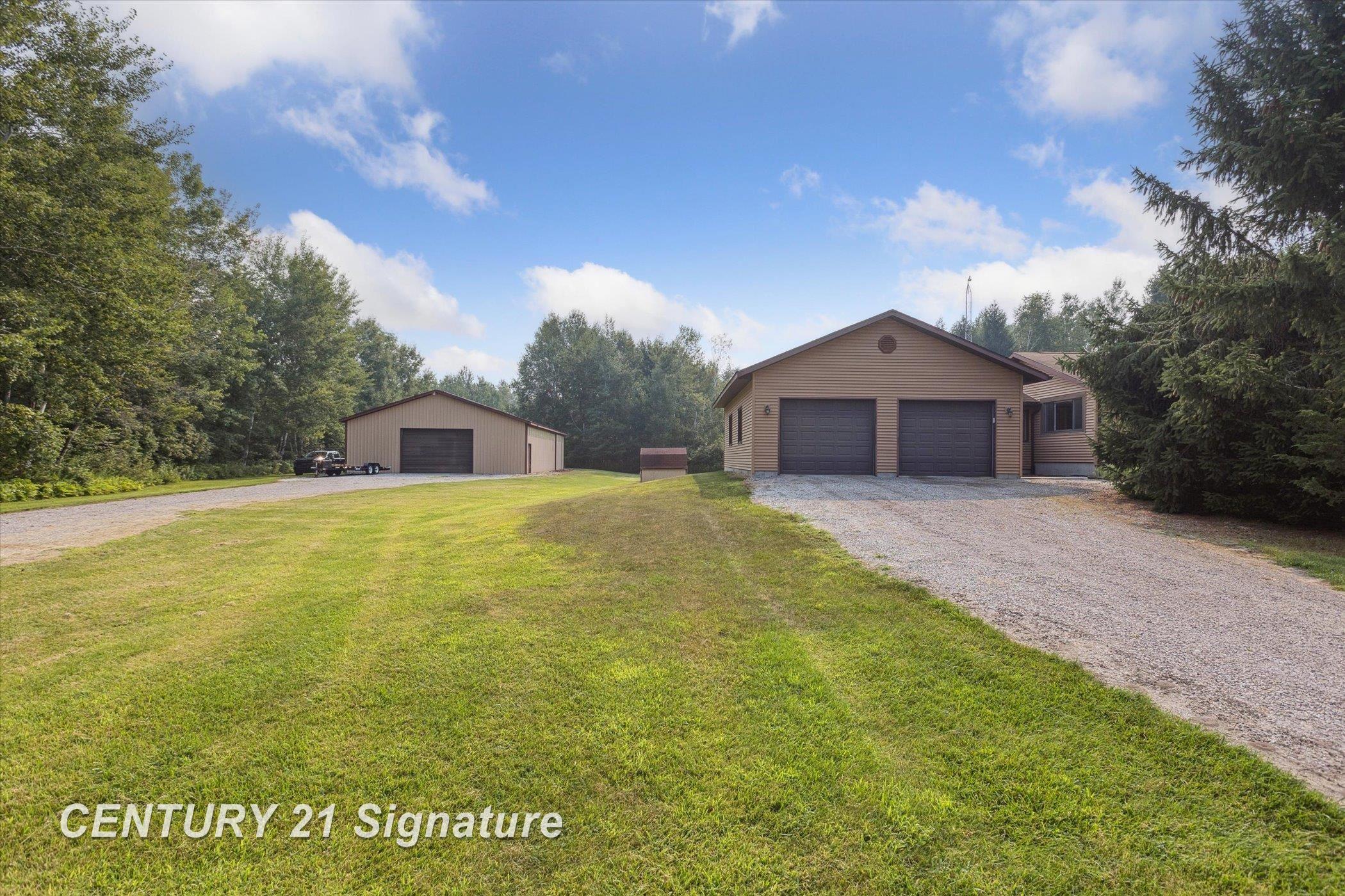 132 North 9 Mile Road Midland, MI 48640 - Photo 8 of 84 50184121-07f0617e-19b1-470b-b945-f7289412b390.JPG